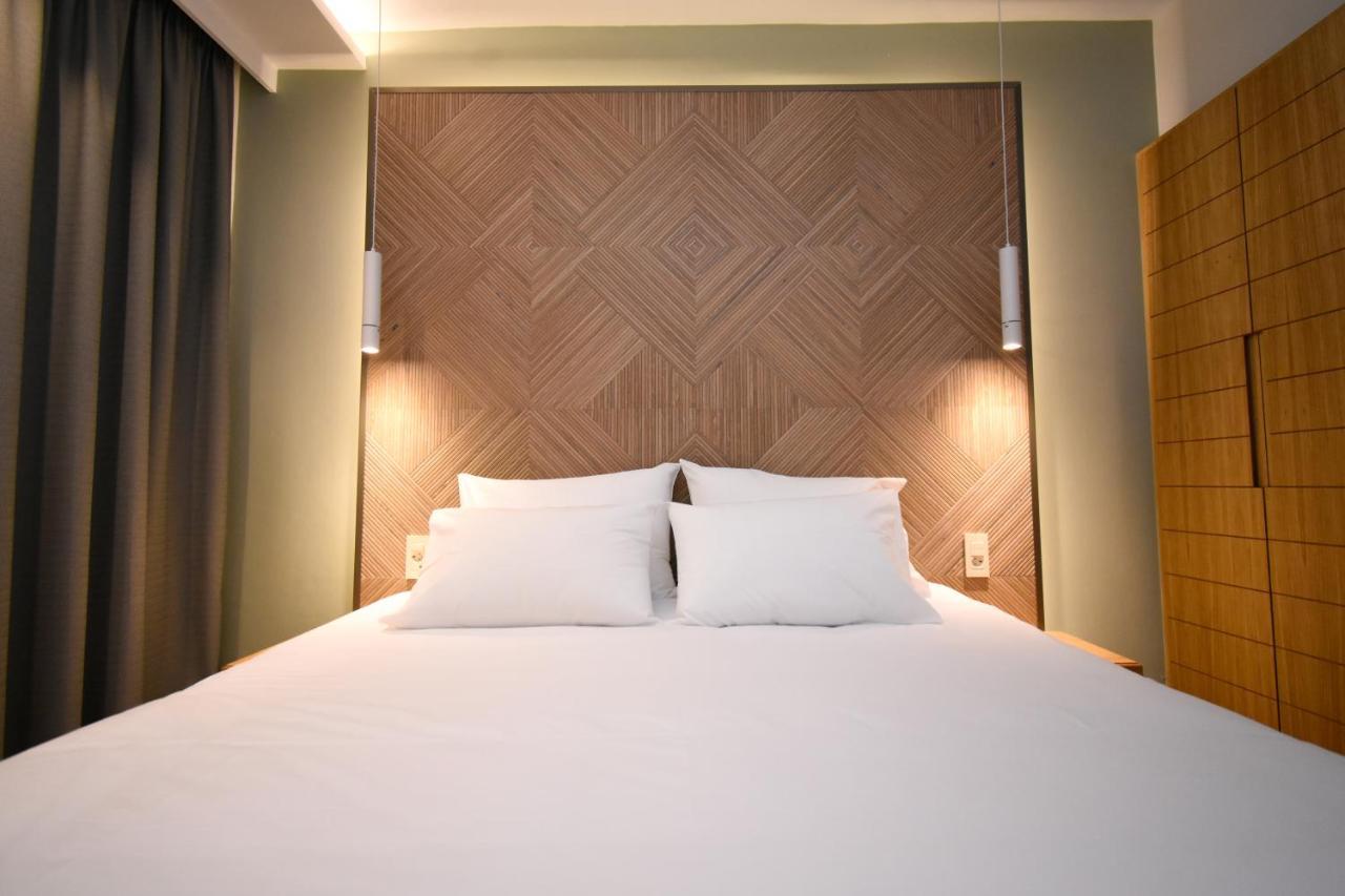 Elena Village Hotel & Suites Myrties Екстериор снимка