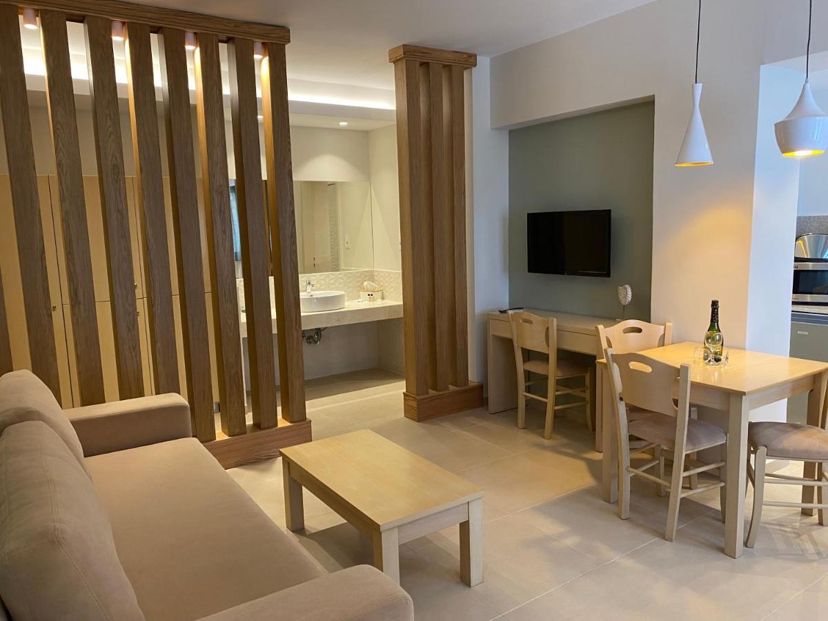 Elena Village Hotel & Suites Myrties Екстериор снимка
