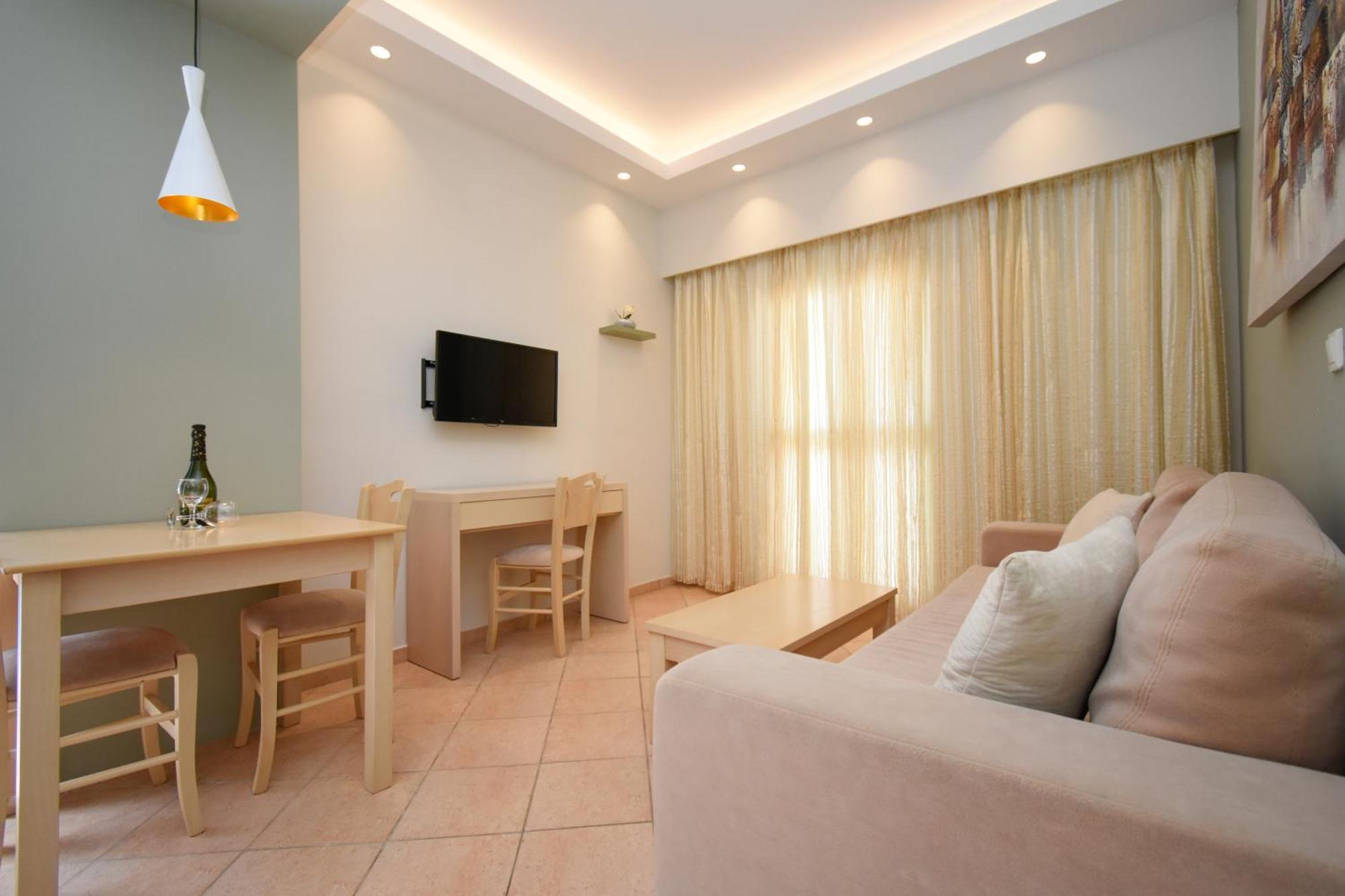 Elena Village Hotel & Suites Myrties Екстериор снимка