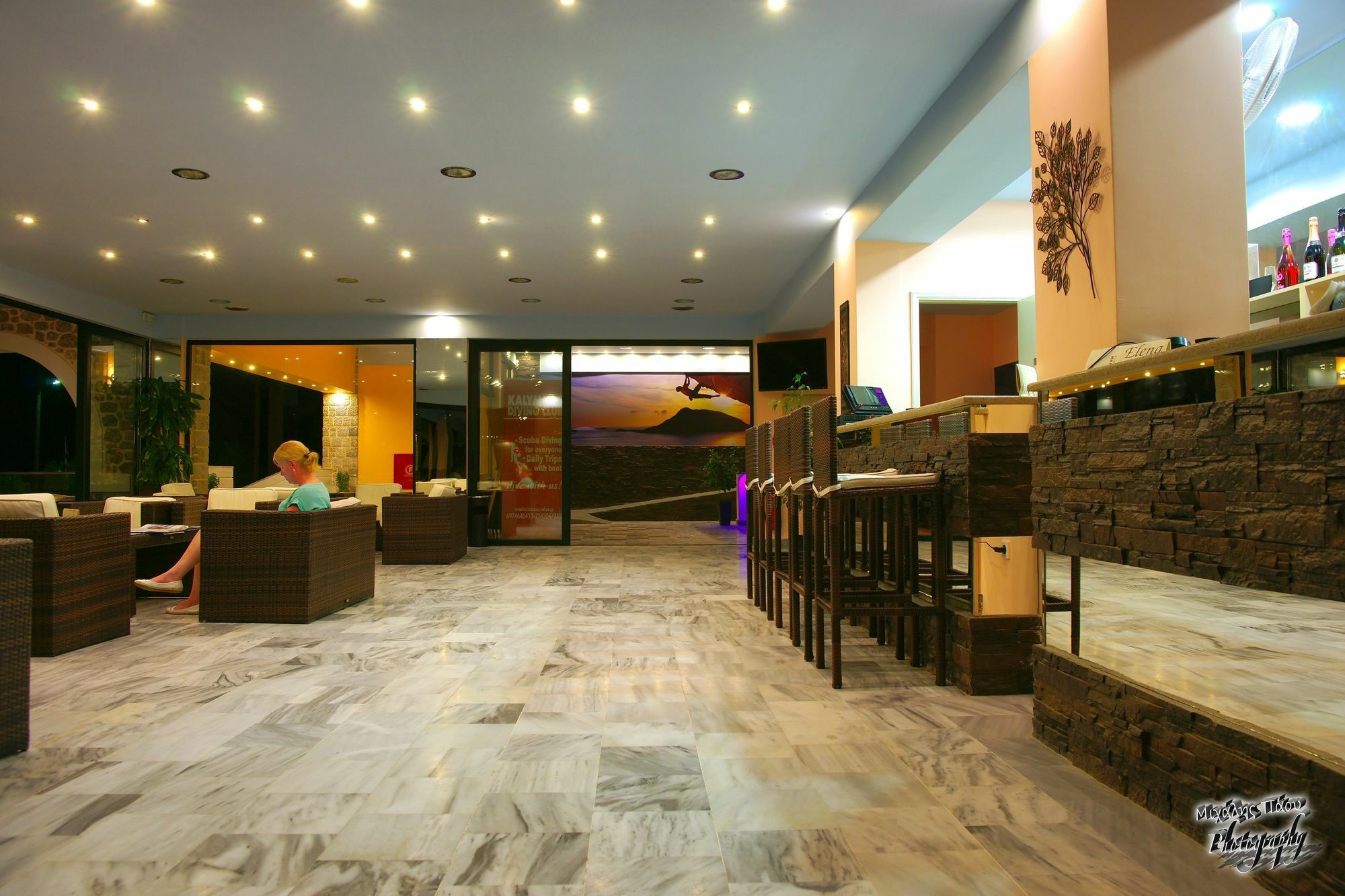 Elena Village Hotel & Suites Myrties Екстериор снимка