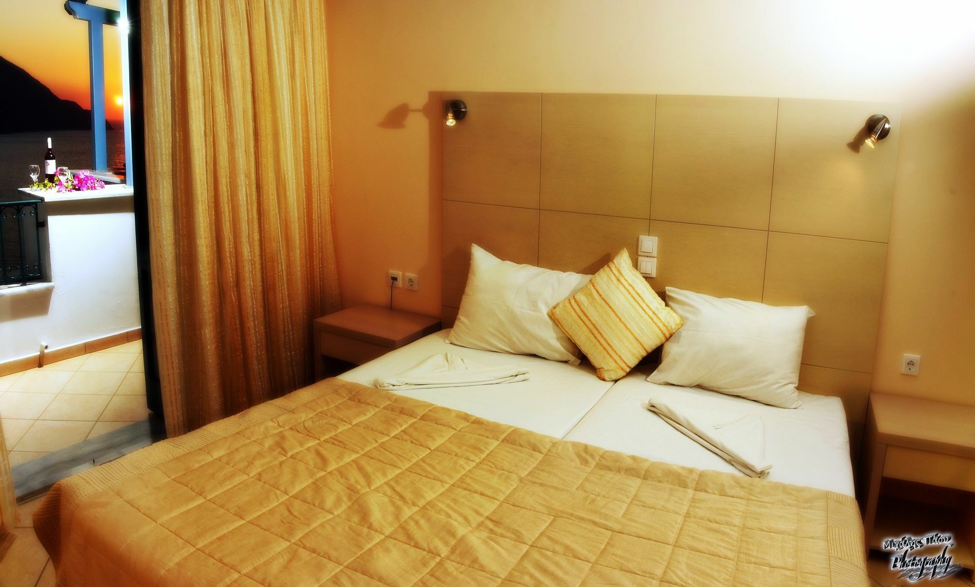 Elena Village Hotel & Suites Myrties Екстериор снимка